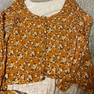 American Eagle Soft and Sexy Long Sleeve. Size small.